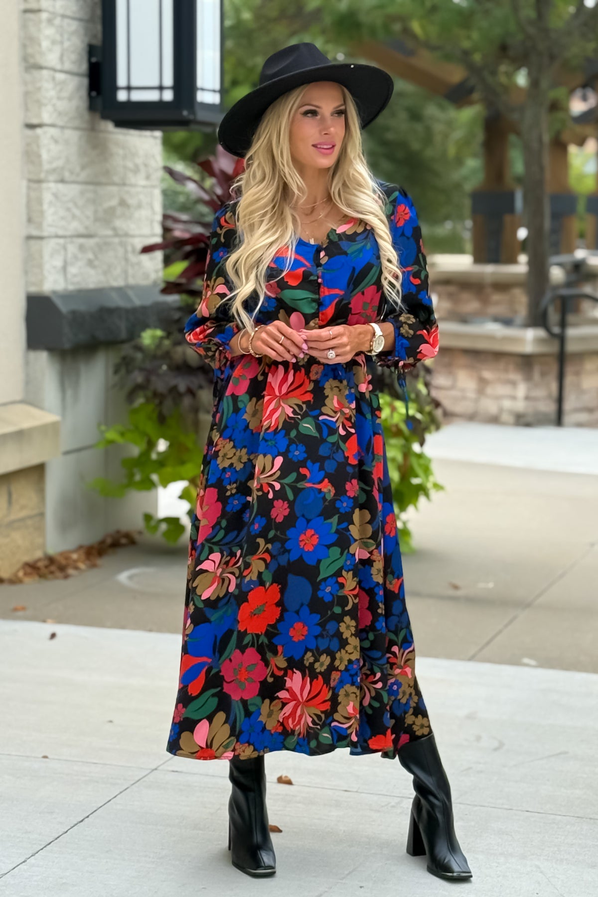 Caris Floral Print Dress : Black