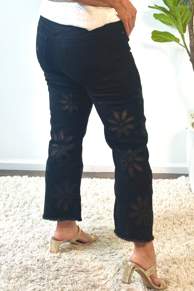 Liverpool Zia Daisy Crop Flare Fray Hem Jeans : Black