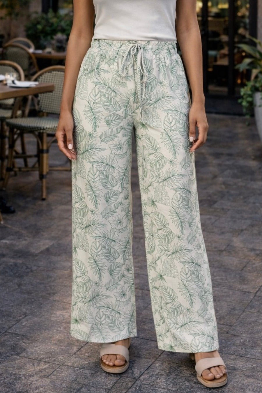 Lennon Smocked Tie Waist Wide Leg Pants : Ivory/Green