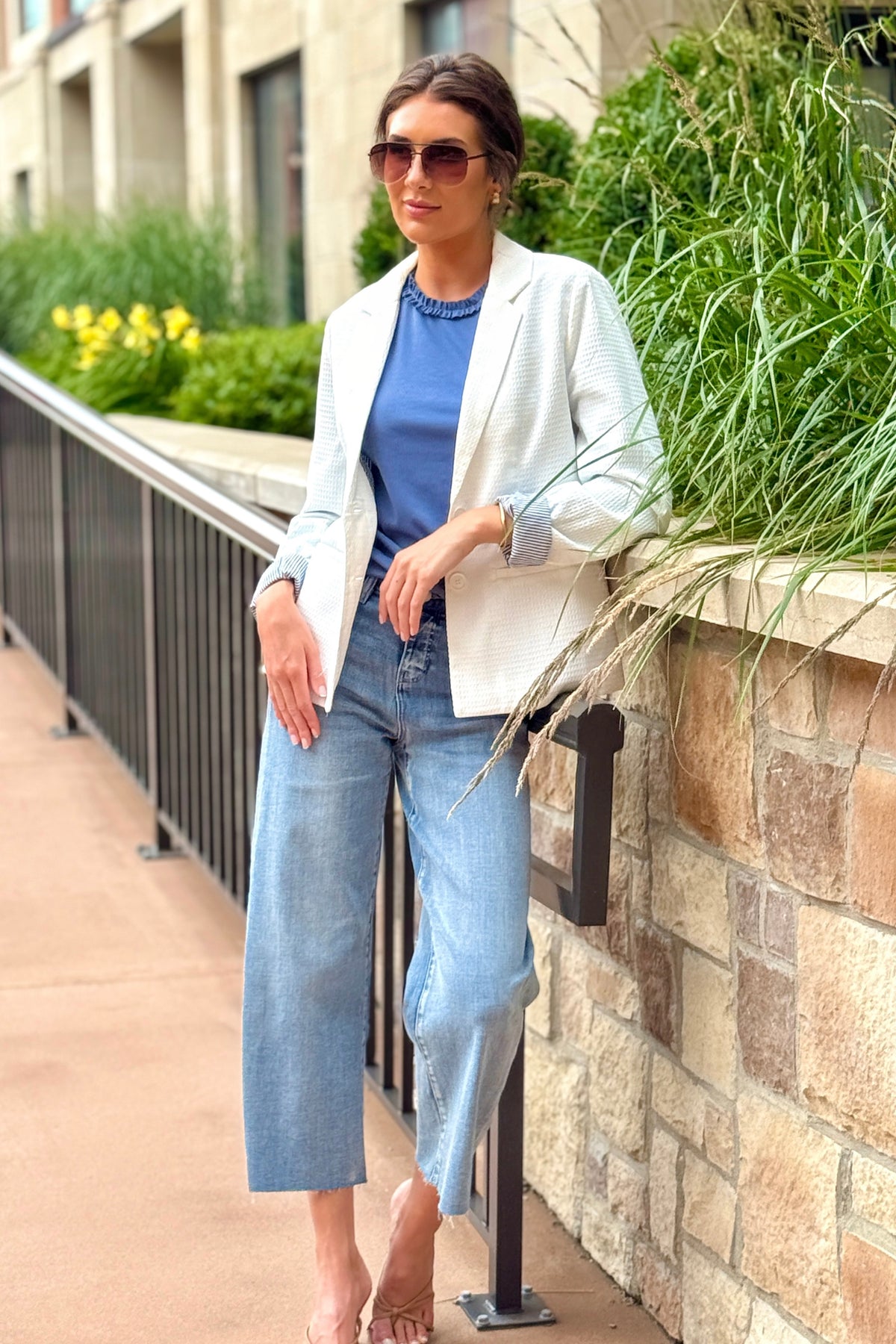 Lucinda Rolled Sleeve Jacket : Off White