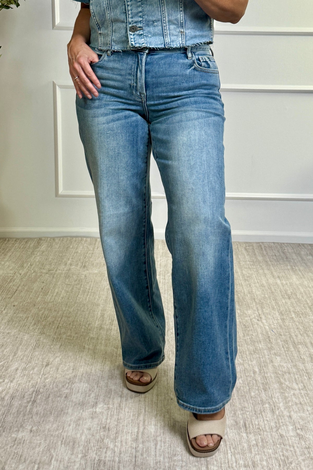 Hidden Mariella Mid Rise Stretch : Medium Dark