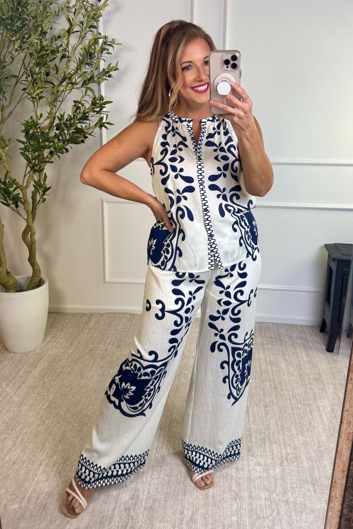 Bianca Border Placket Button Front Top : Ivory/Navy