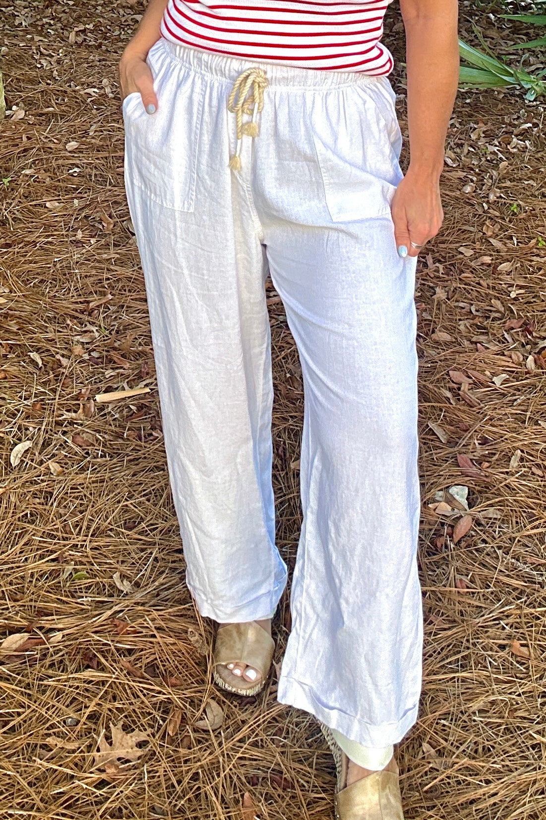 Velvet Heart Cori Elastic Waist Pull On Pant : White