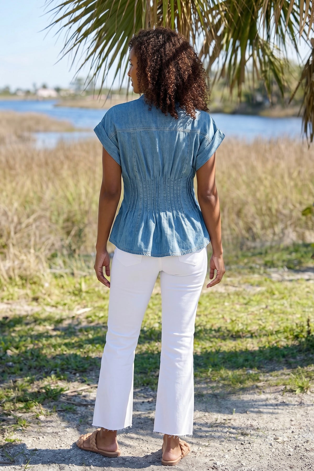 Eleanora V-Neck Button Up Denim Top : Dark Denim