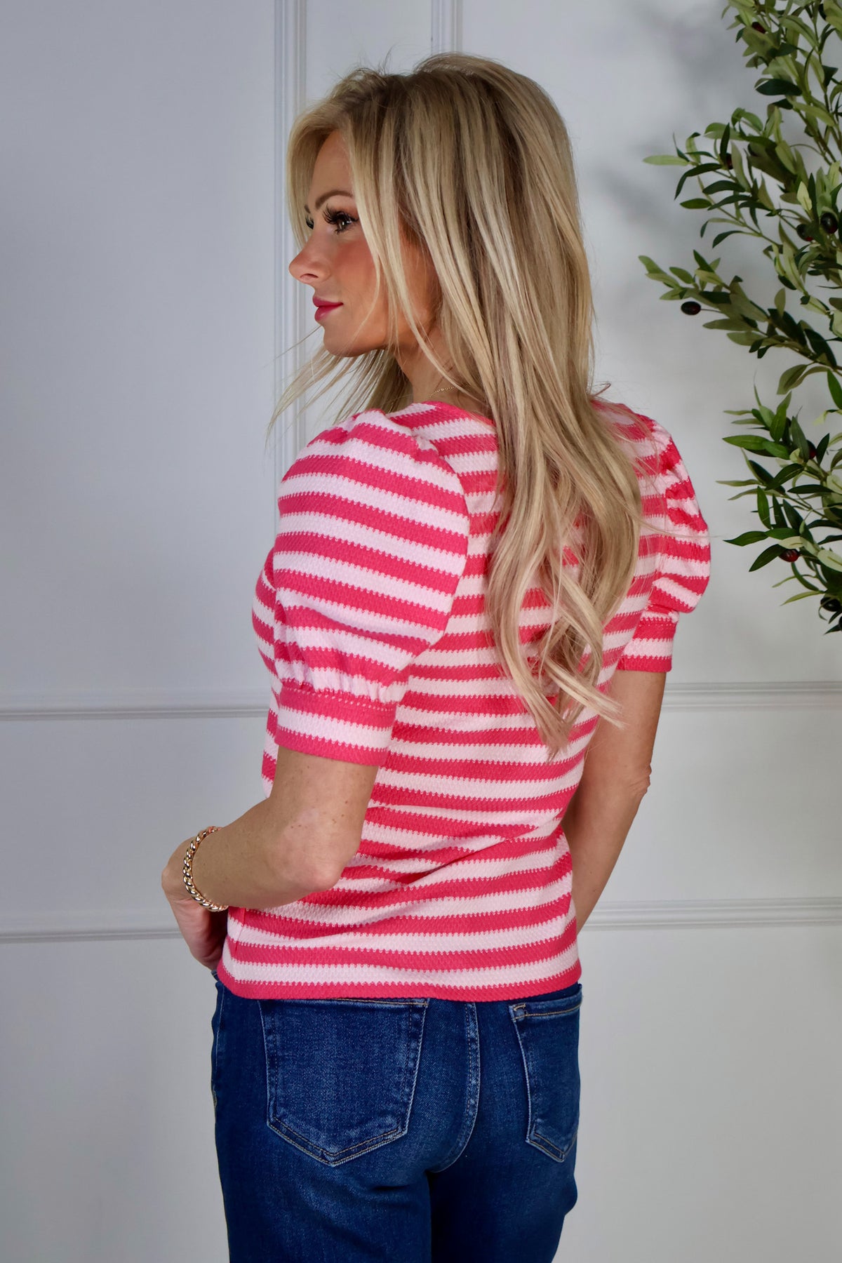 Liverpool Brynlee Striped Half Sleeve Scoop Neck Knit Top : Pink