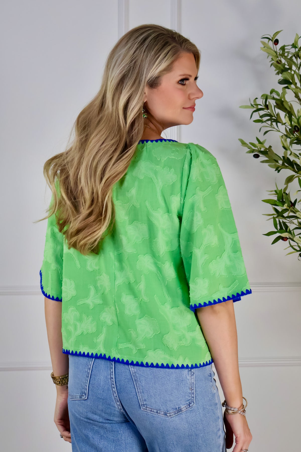 Romina Embroidery Detail Textured Floral Top : Green