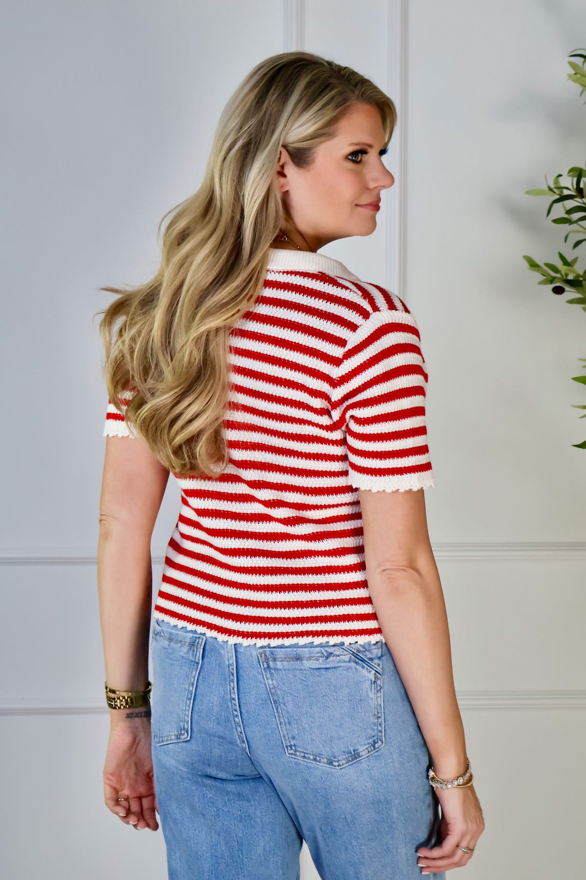Rayna Collared Striped Button Up Sweater Top : Red/Cream