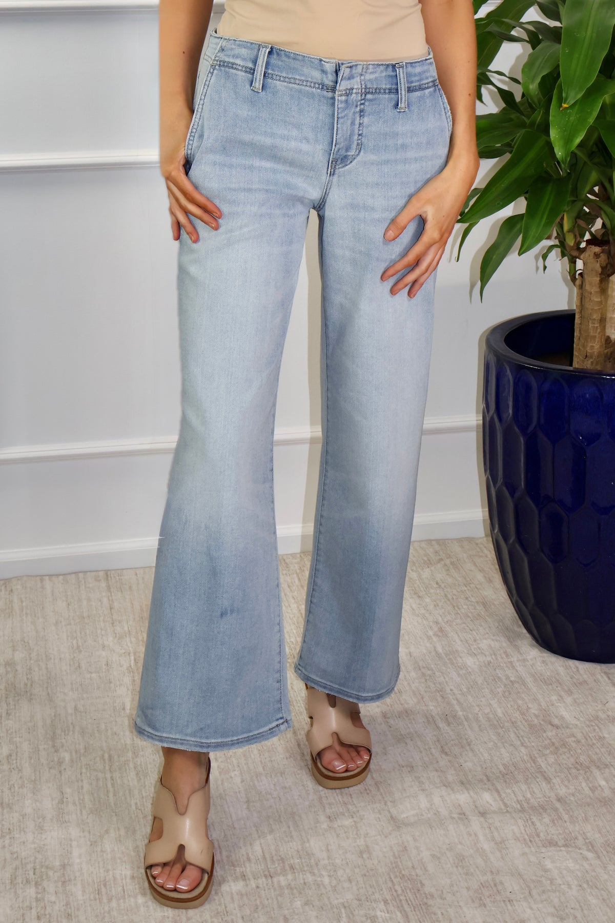 Liverpool Eileen Wide Leg Jeans : Light Blue