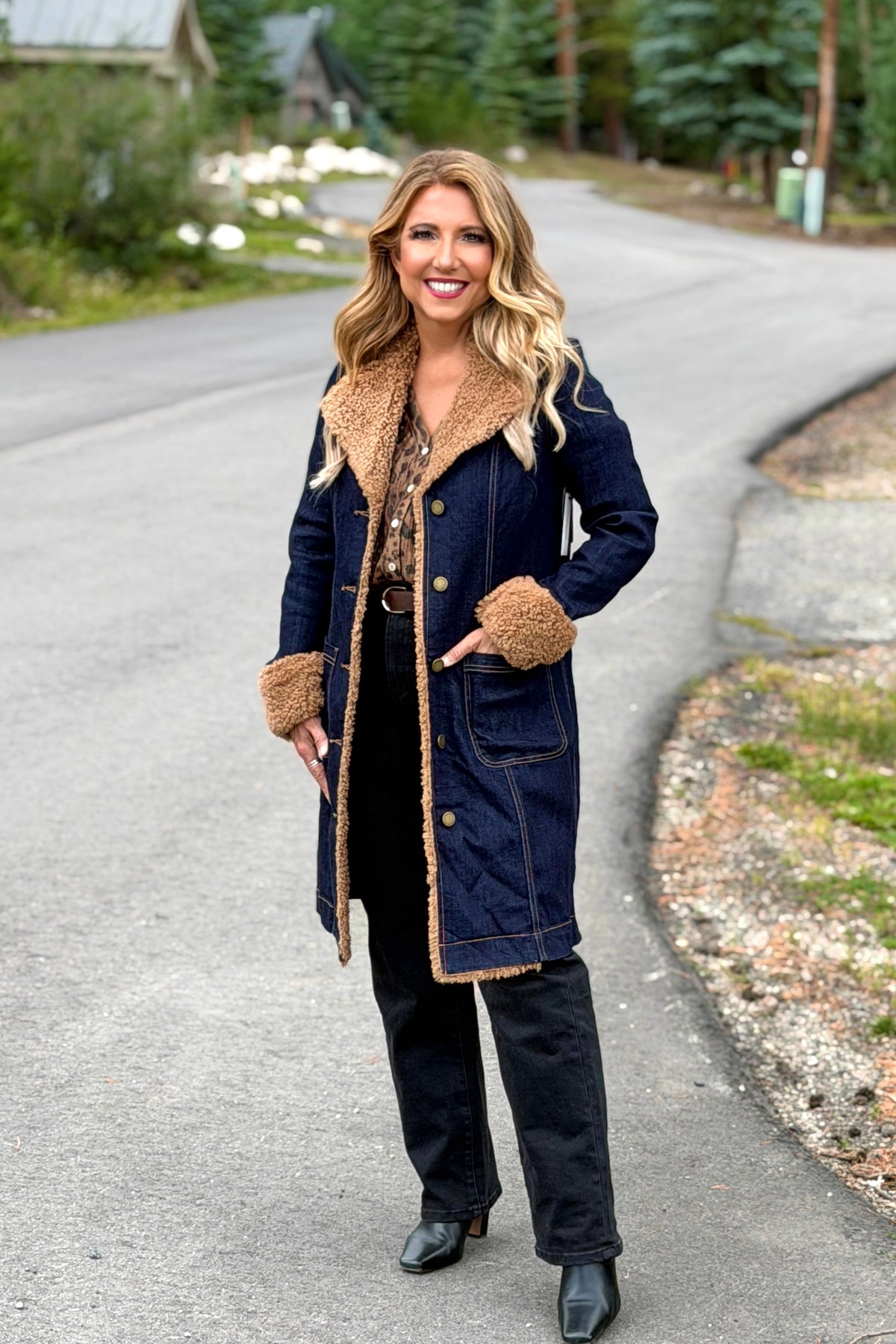 Liverpool Sallie Sherpa Trimmed Notch Collar Jacket : Cinder Bloom