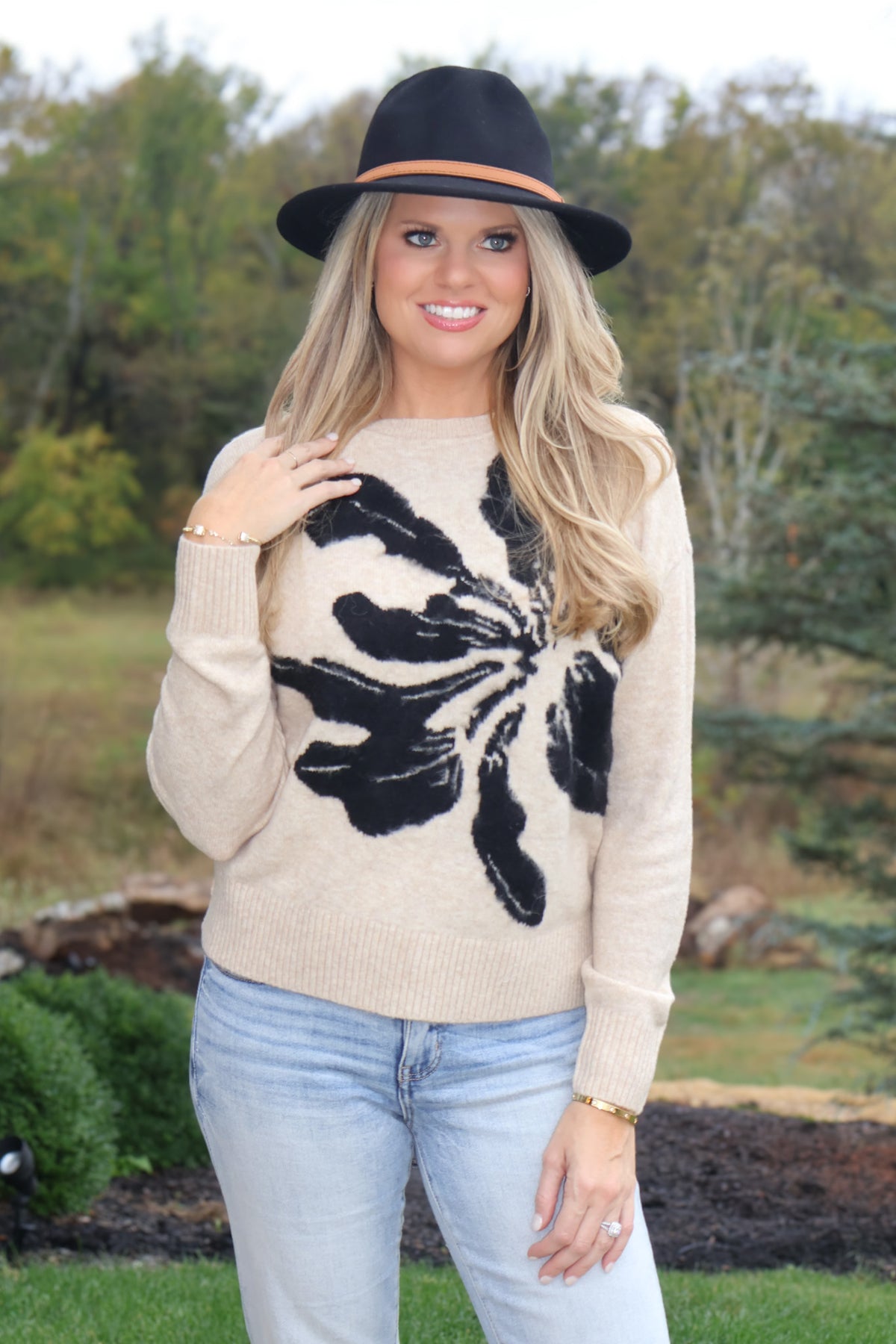 Charlie B Akia Long Sleeve Crew Neck Sweater : Beige