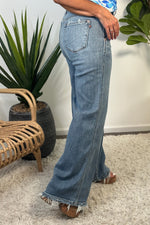 Judy Blue Reina HW retro Wide Fit Jeans : Med.
