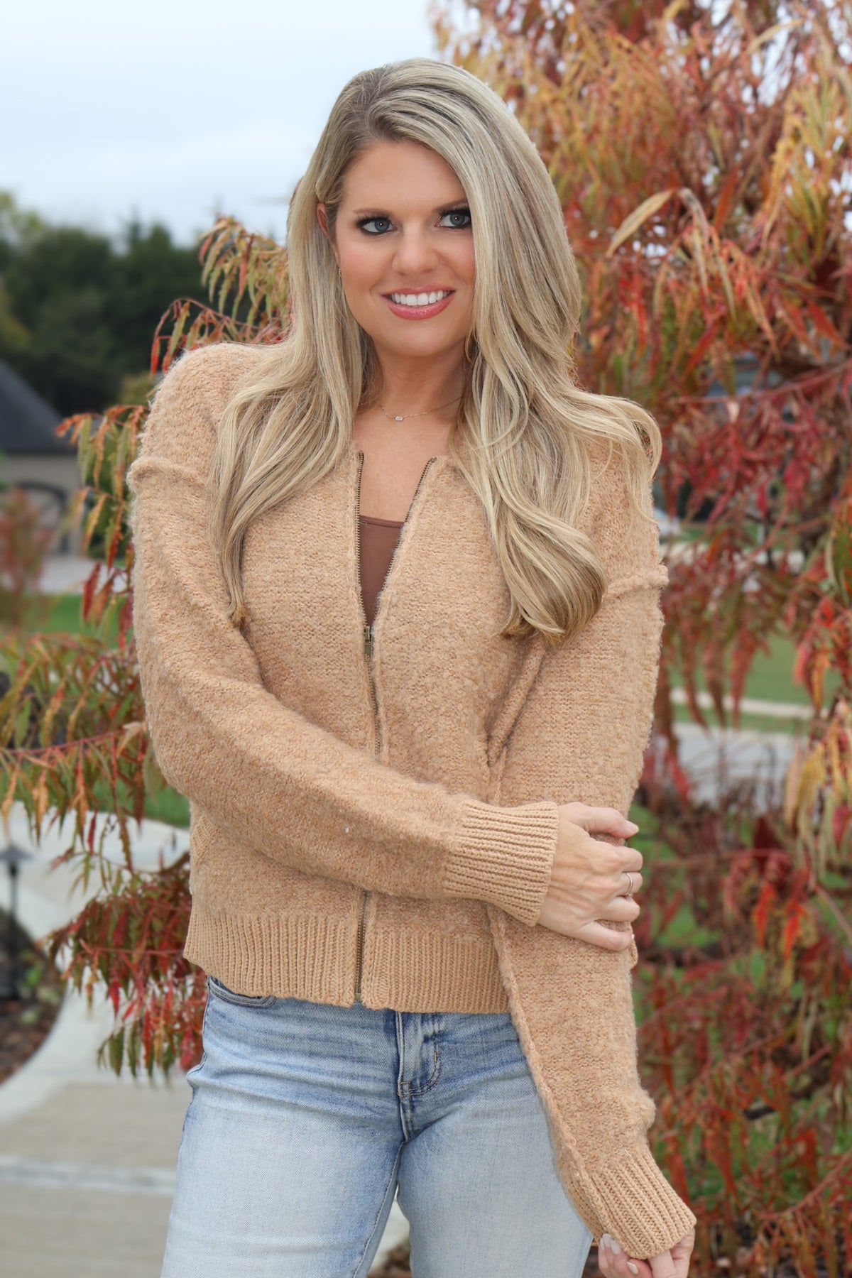 Kaelie Zip Up Sweater Jacket : Latte