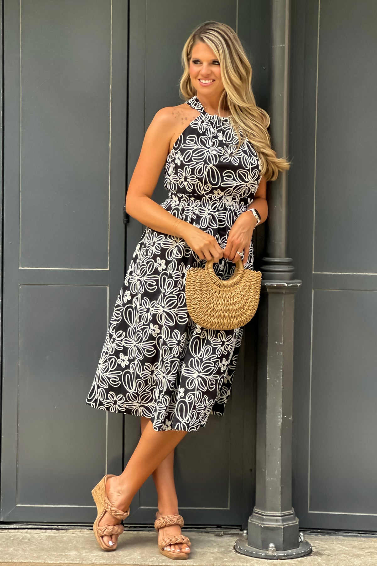 Scotlyn Embroidered Cross Back Midi Dress : Black