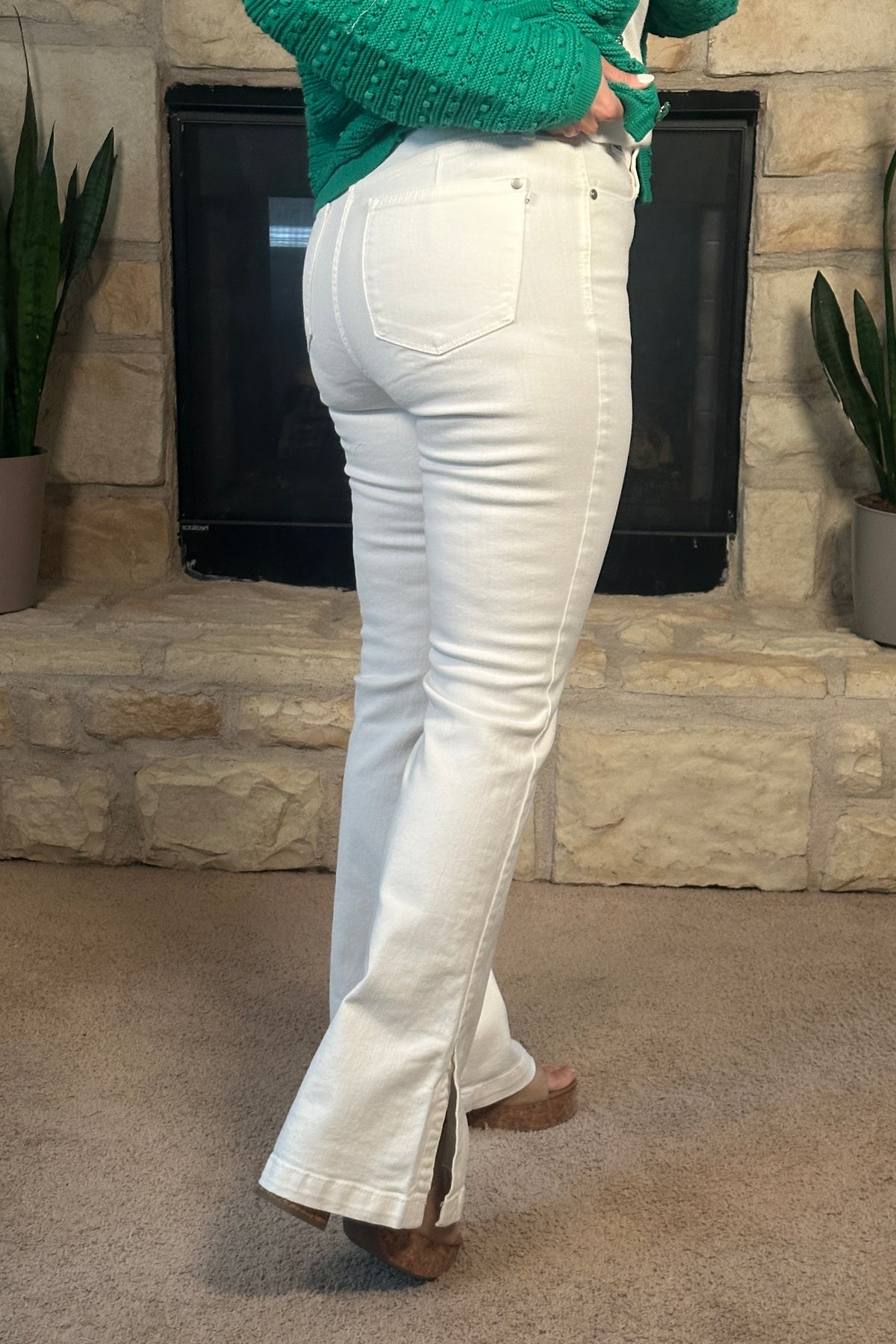 Judy Blue Senga HW Side Slit Slim Boot : White
