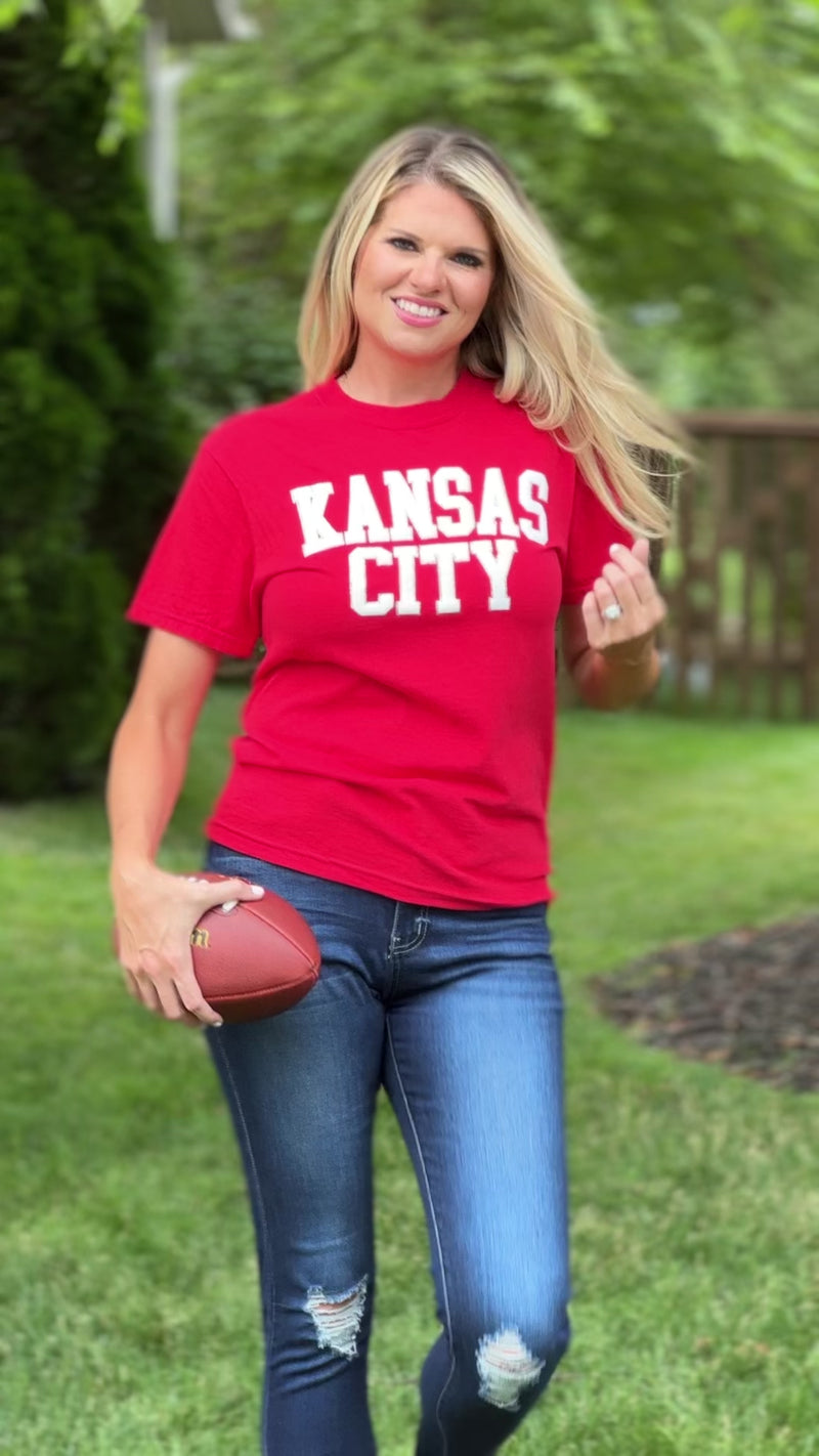 Kansas City Vinyl Puffed Letter T-Shirt : Red/White/Gold