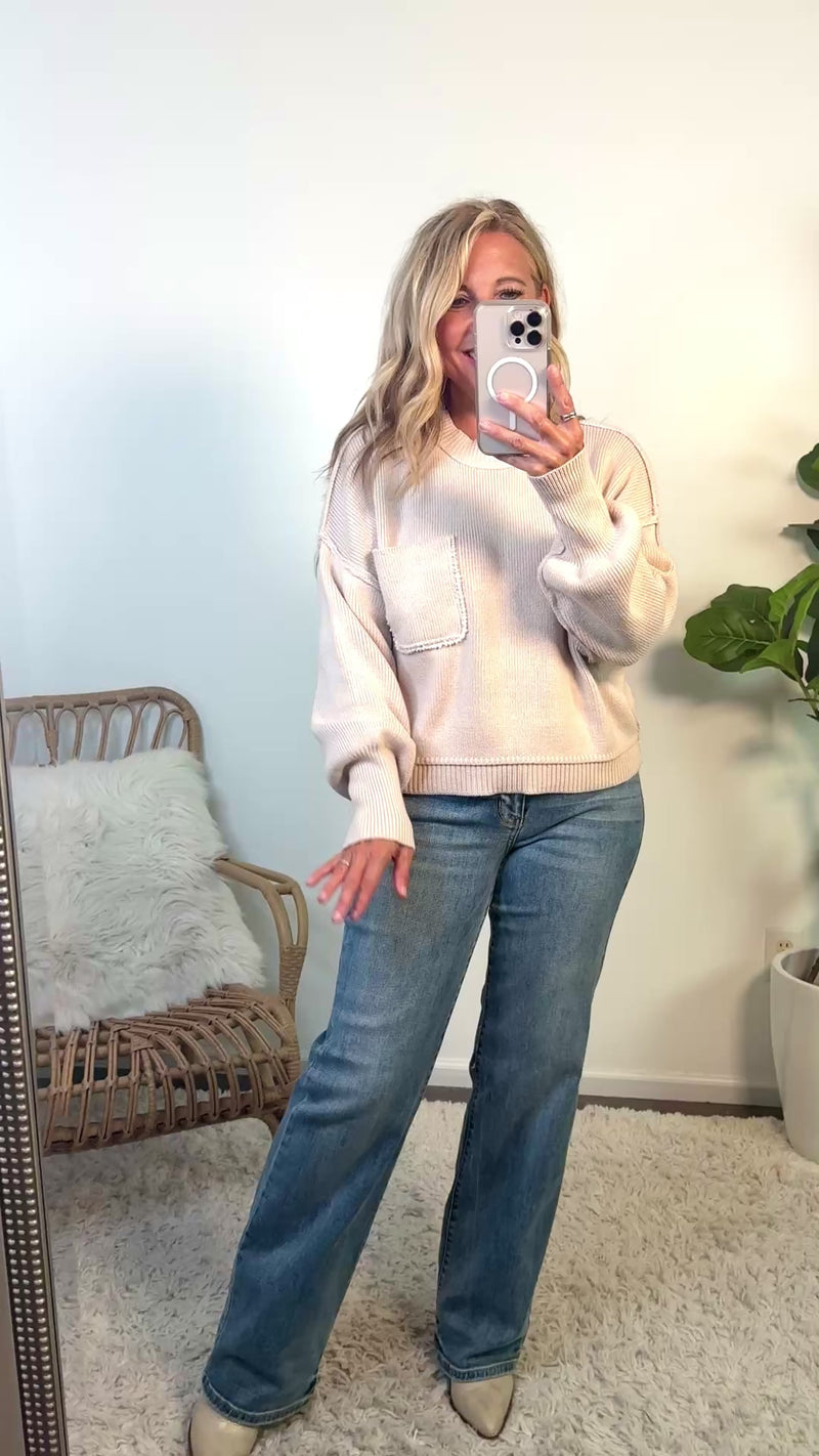 Mistee Knit Sweater w/ Front Pocket : Oatmeal