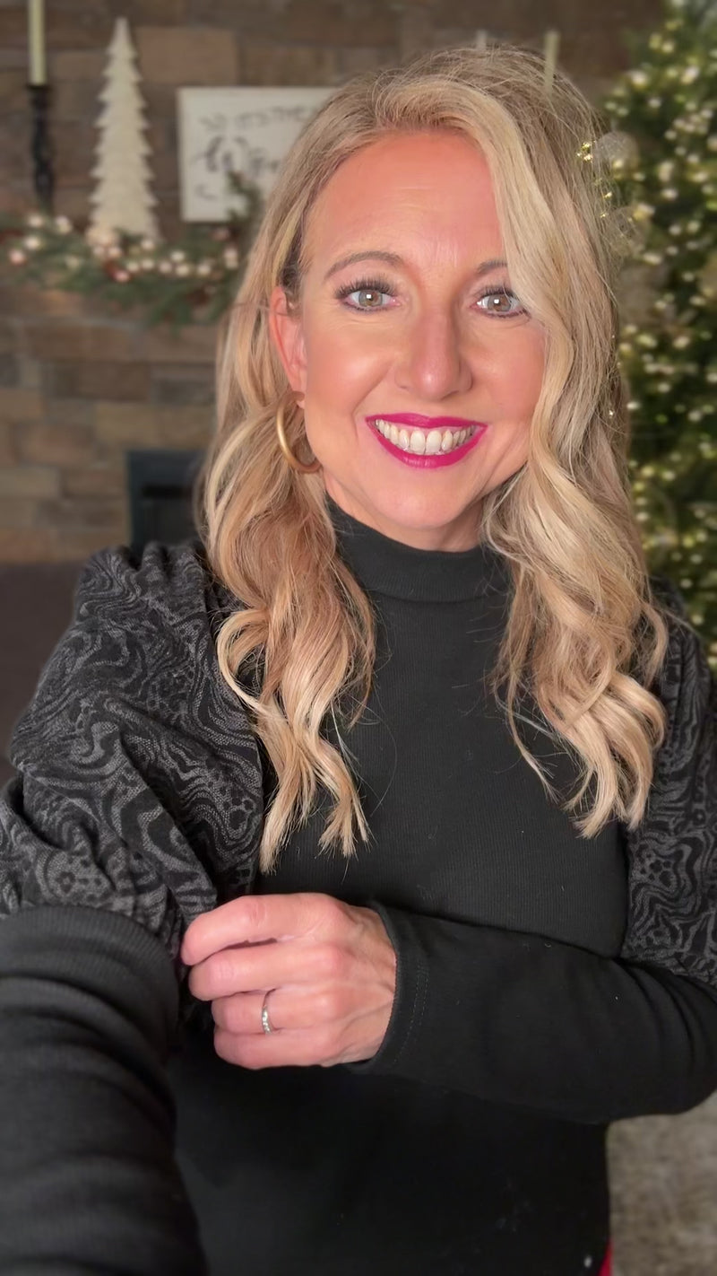 Norah Detailed Ribbed Knit Long Sleeve Top : Black