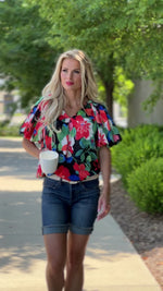 Vibrant Love Pleated Bubble Sleeve Top : Black/Red