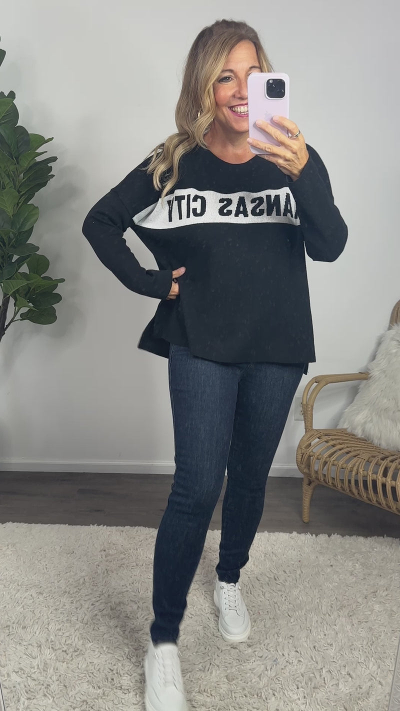 Kansas City Drop Shoulder Sweater : Black/White