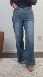 Tribal Audrey Pull On Wide Leg Jean : Medium Wash