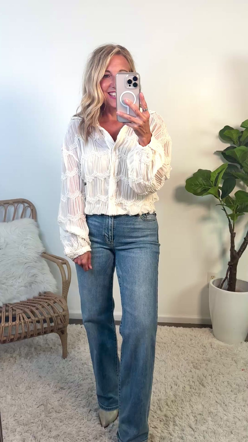 Niomee Romantic Sheer Textured Blouse : Butter Cream