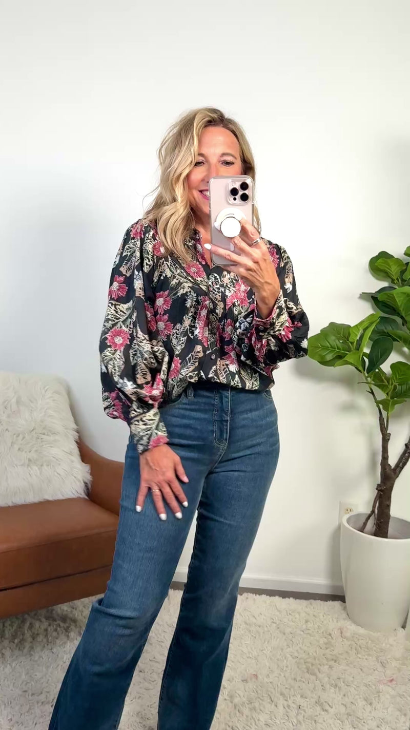 Saige Floral Print Button Down Top : Black