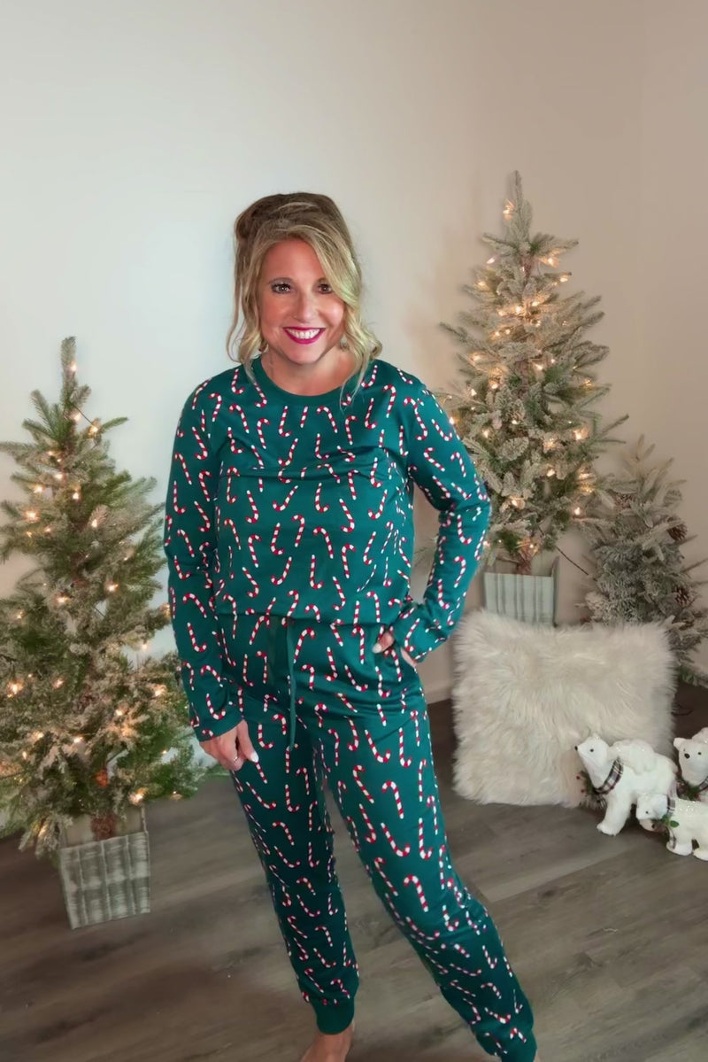 Candycane Lane Pajama Set : Green
