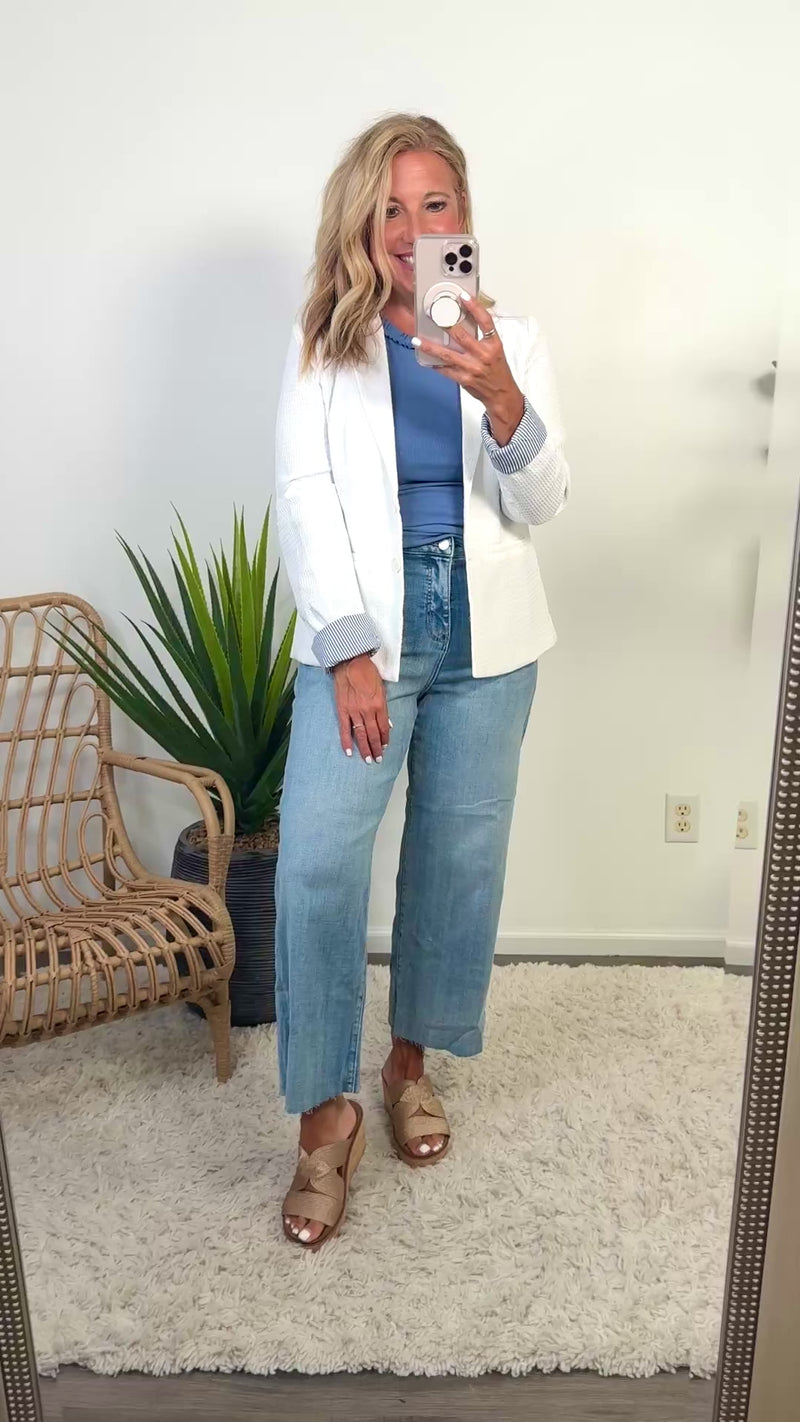 Lucinda Rolled Sleeve Jacket : Off White