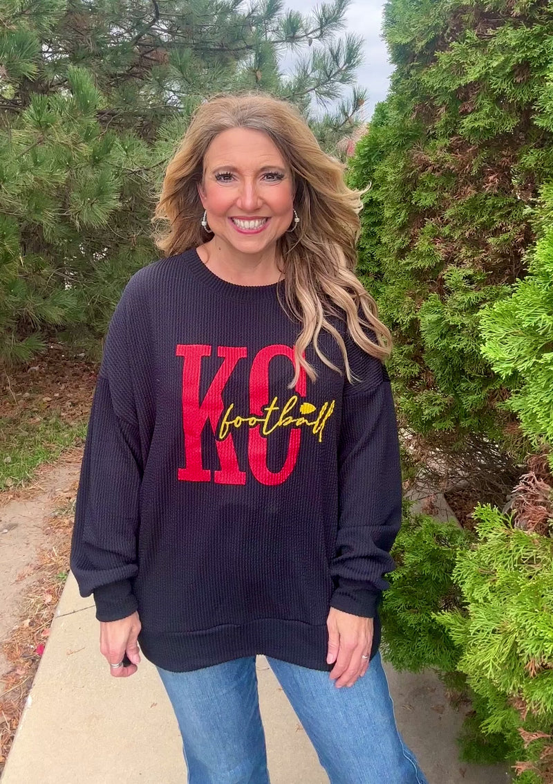 Arrowhead KC Ribbed Knit Pullover : Black/Red