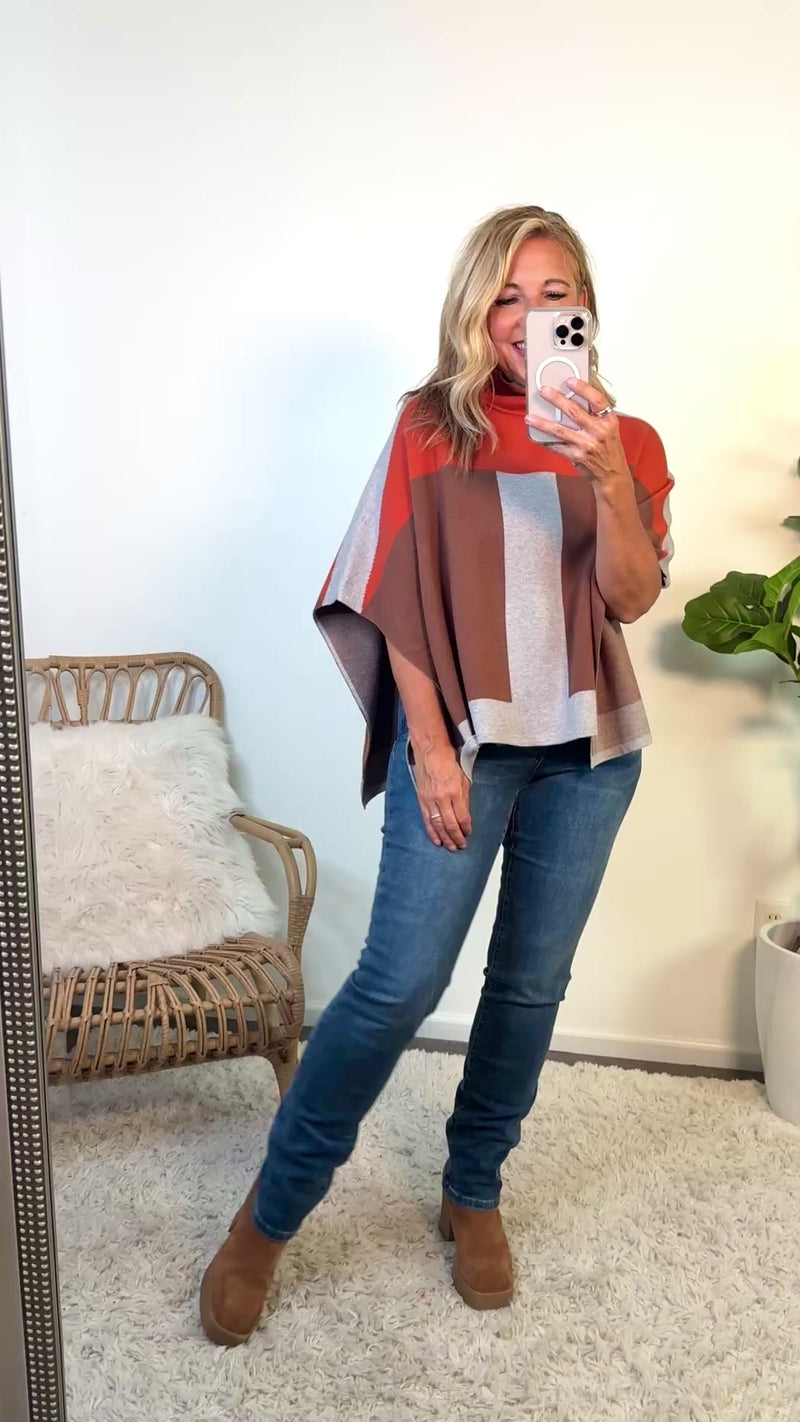 Kordyn Colorblock Poncho : Brown