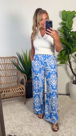 Maylah Woven Paisley Print Pants : Blue
