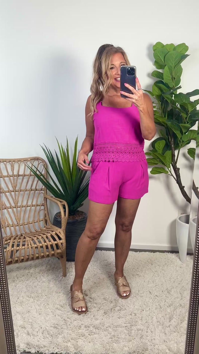 Mayla Pull on Elastic Waist Shorts : Raspberry