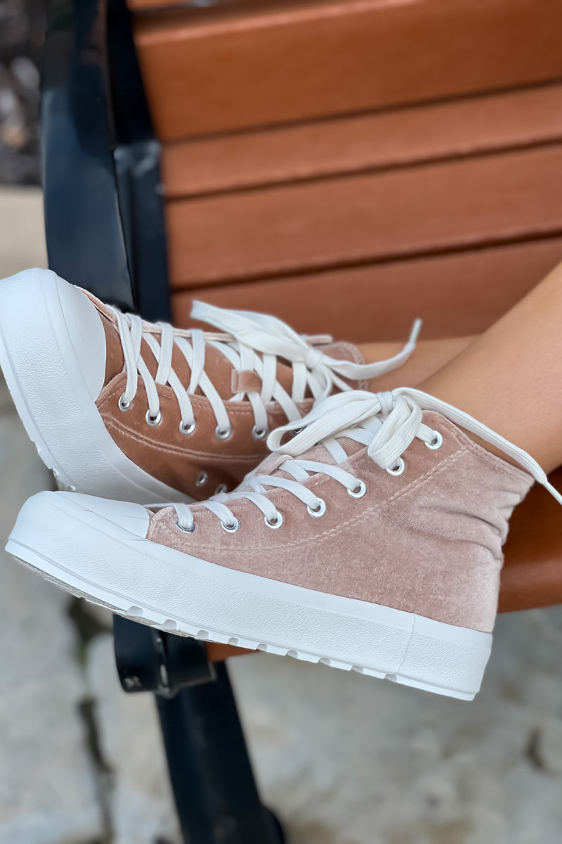 Corkys Hunky Dory Velvet High Top : Blush