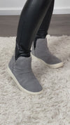 Very G Rica Faux Suede Sneaker : Grey