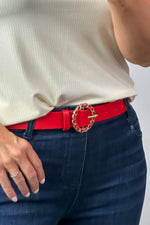 Tavia Circle Chain Faux Leather Belt : Red/Gold
