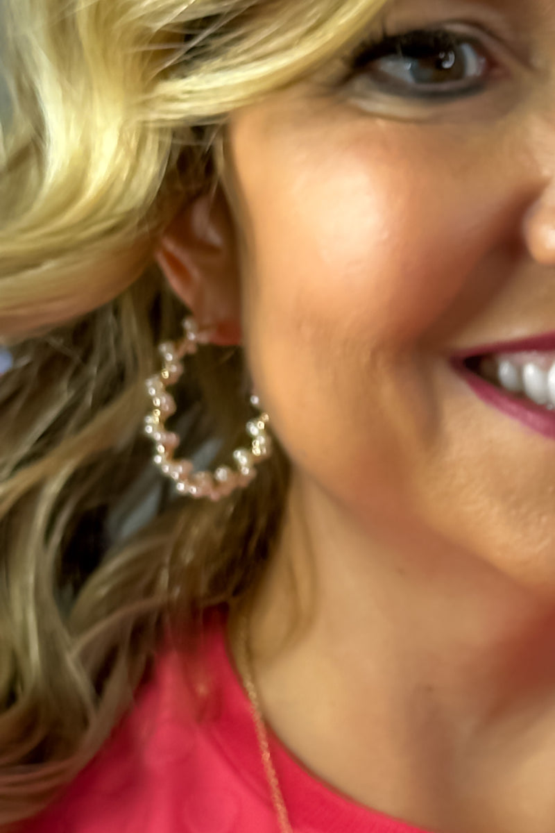 Nicole Pearl Wrapped Hoop Earring : Gold/Pearl