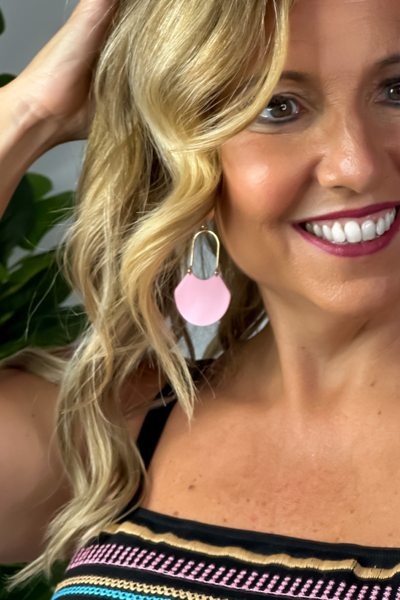 Jillian Metal Fanned Earring : Pink/Gold
