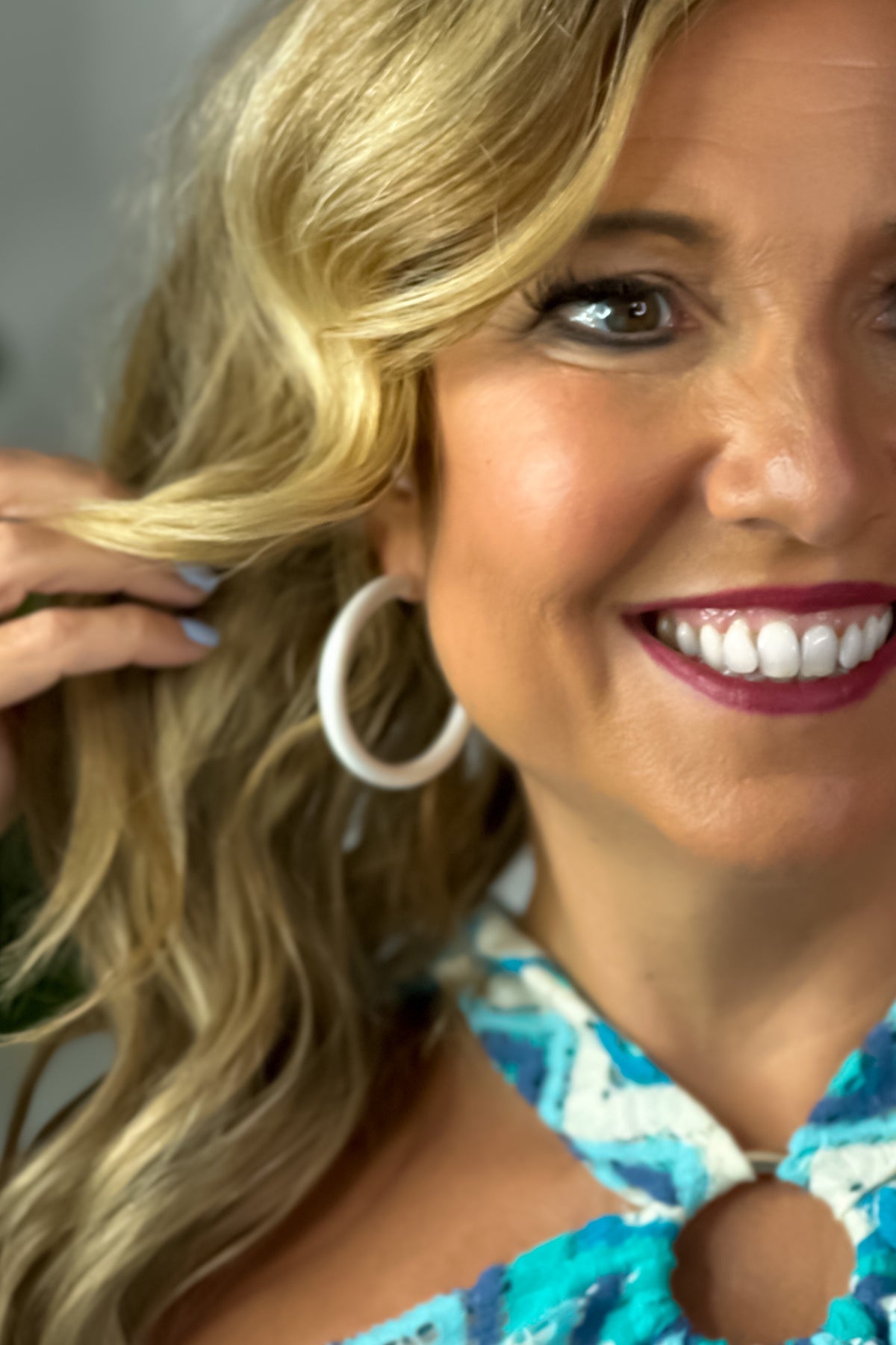 Ariana Color Coated 2" Hoop Earring : Pearlized White