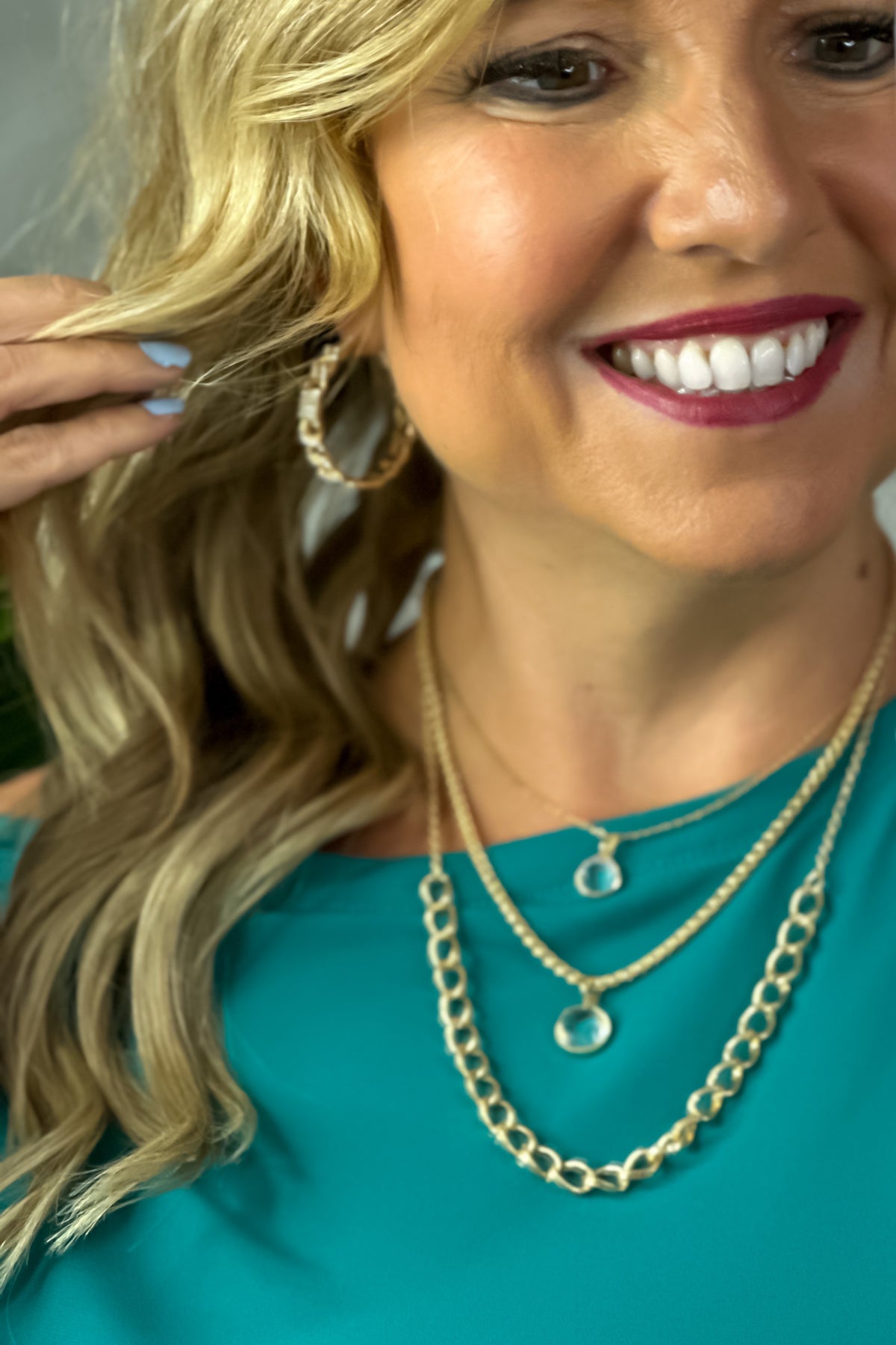 Layla 3 Piece Crystal Metal Chain Necklace : Gold
