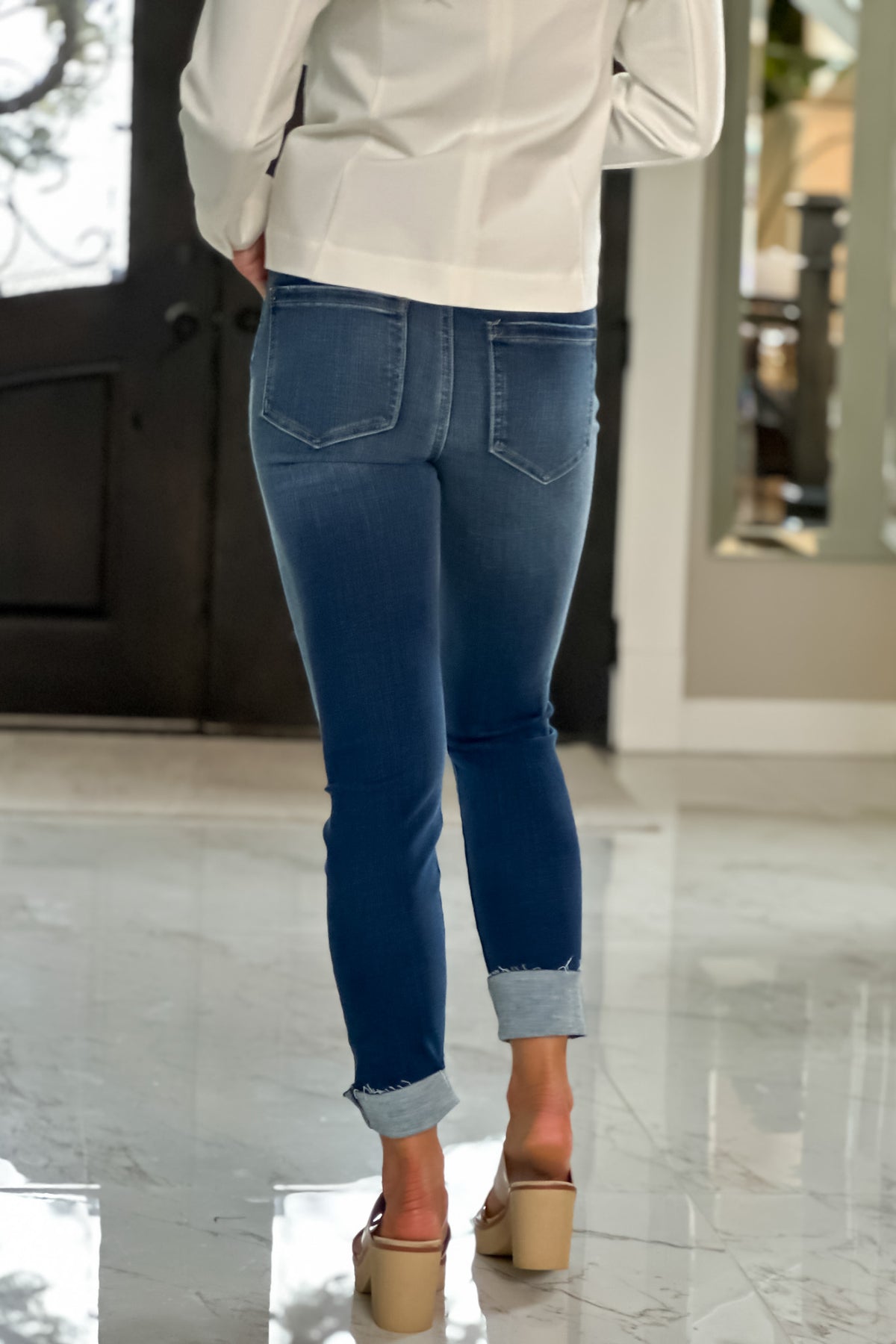 Liverpool Fanning Gia Glider Distressed Crop Cuffed Jean : Dark Wash