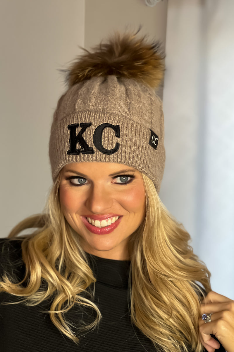 KC C.C Black Label Pom Beanie : Mocha & Black