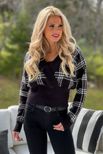 Just Joyful Dolman Houndstooth Sweater : Black/White