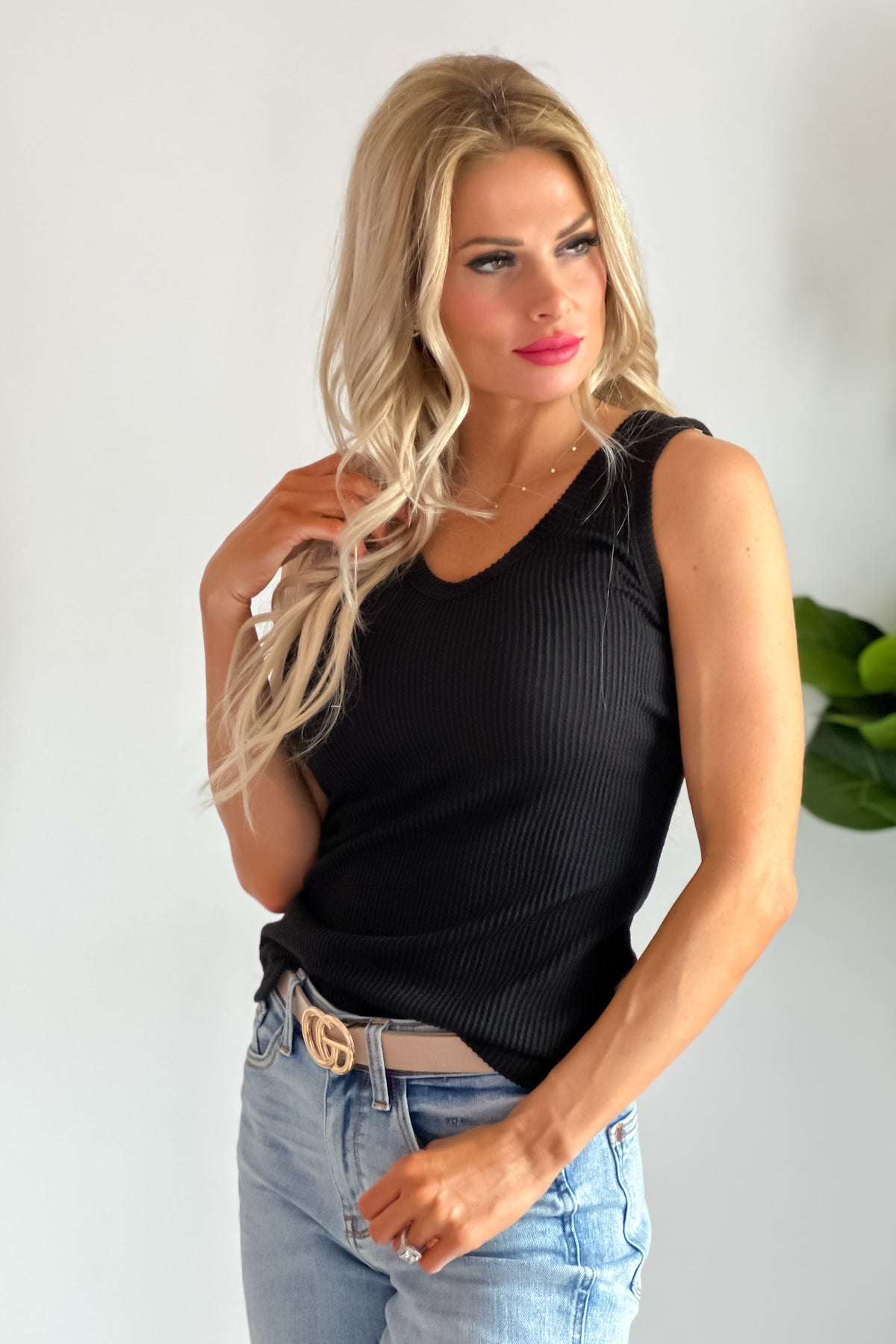 Be Your Best Ribbed V-Neck Tank Top : Black