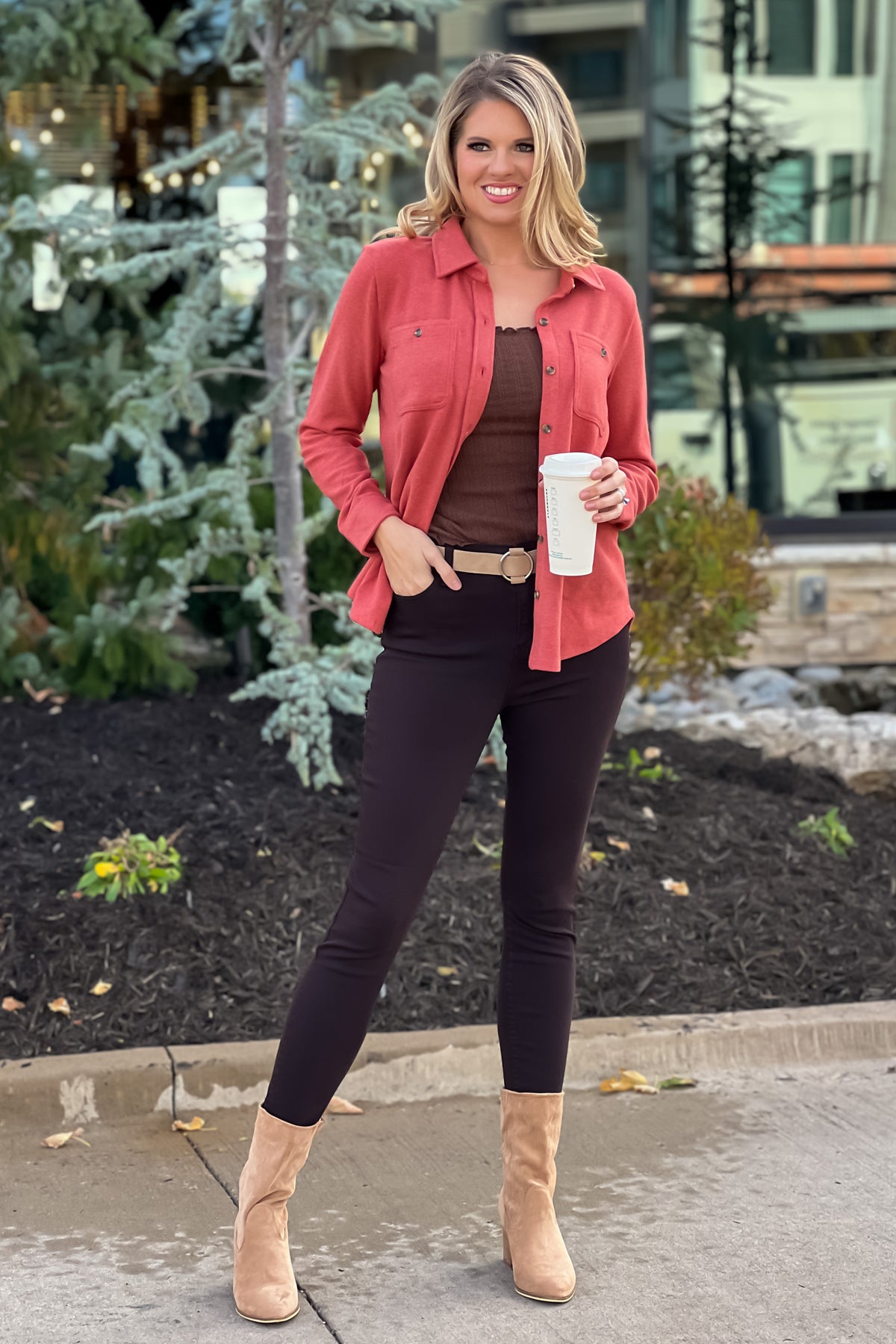 Liverpool Abby Ankle Skinny Jean : Molasses