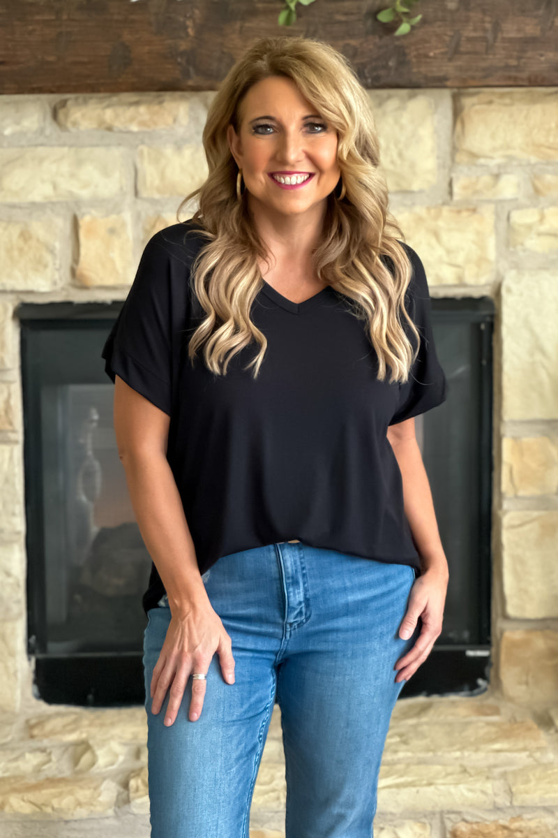 That Easy Style Dolman Sleeve V-Neck Top : Black