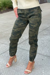 Liverpool Lizzy Camo Cargo Jogger Pants : Green