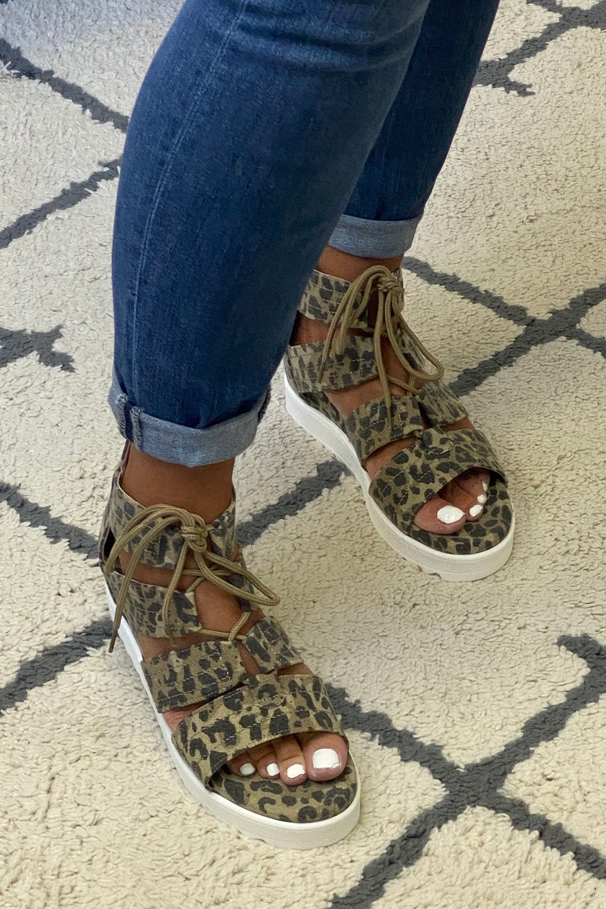 Very G Big Top Flatform Sandal : Leopard